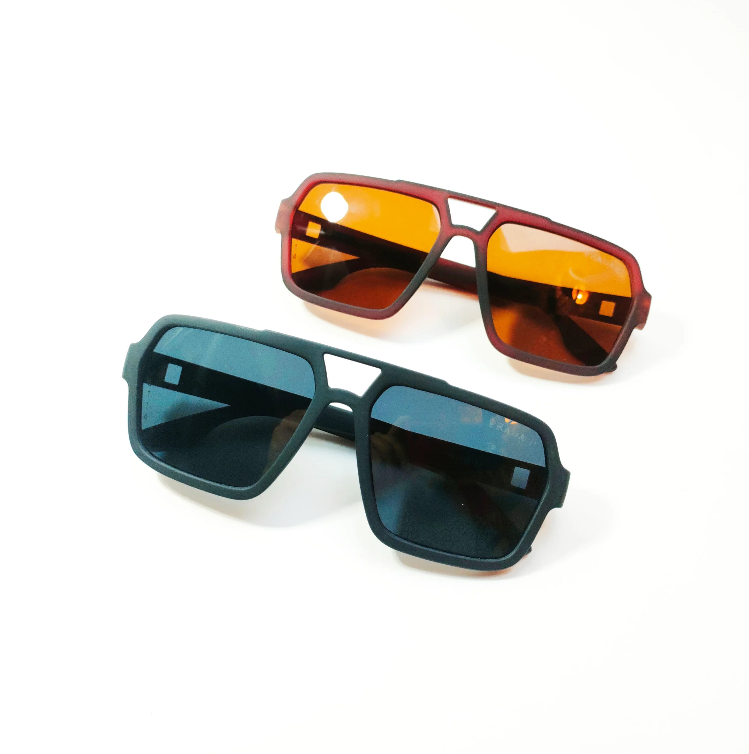 PRADA MODEL P03