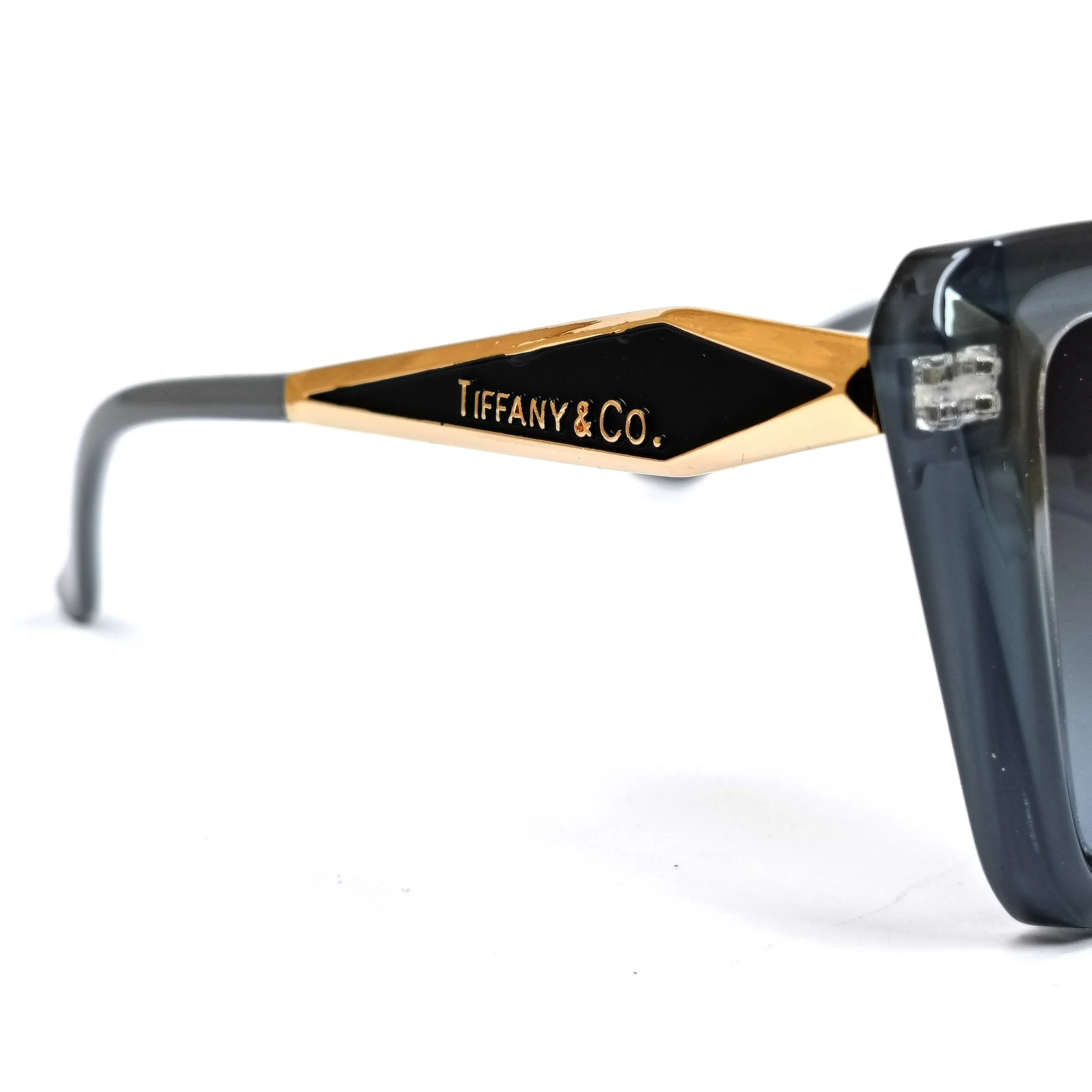 TIFANY – Image 3